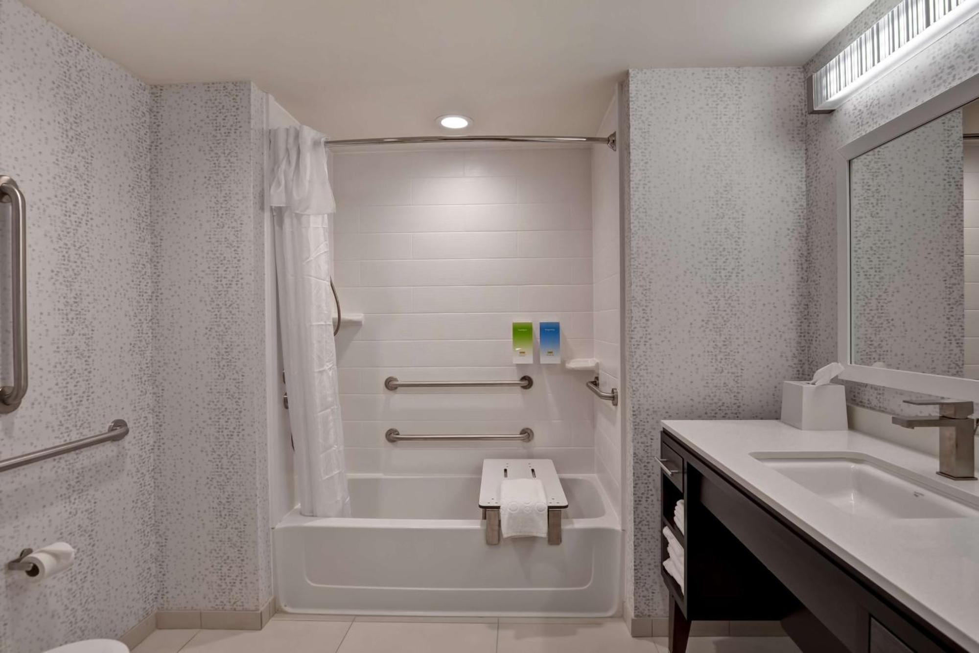 Home2 Suites By Hilton Hot Springs Esterno foto